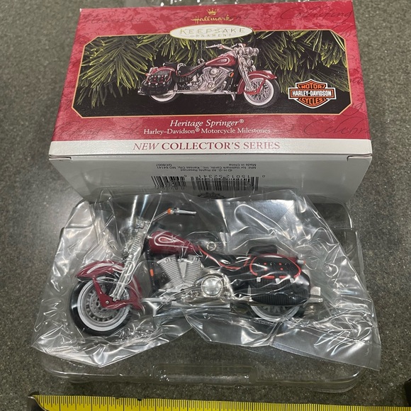 Hallmark keepsake Christmas ornament Harley Davidson Heritage Springer 1999 1st - Picture 6 of 7